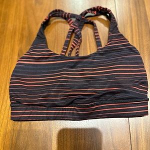 Lululemon | Black & Red Stripped Energy Sports Bra | Size 4
